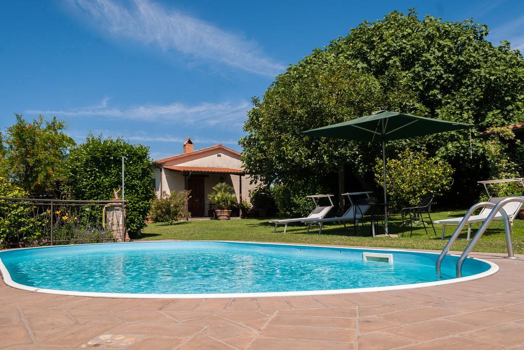 Апартаменты Fattoria Dei Cavalieri Сована Номер фото