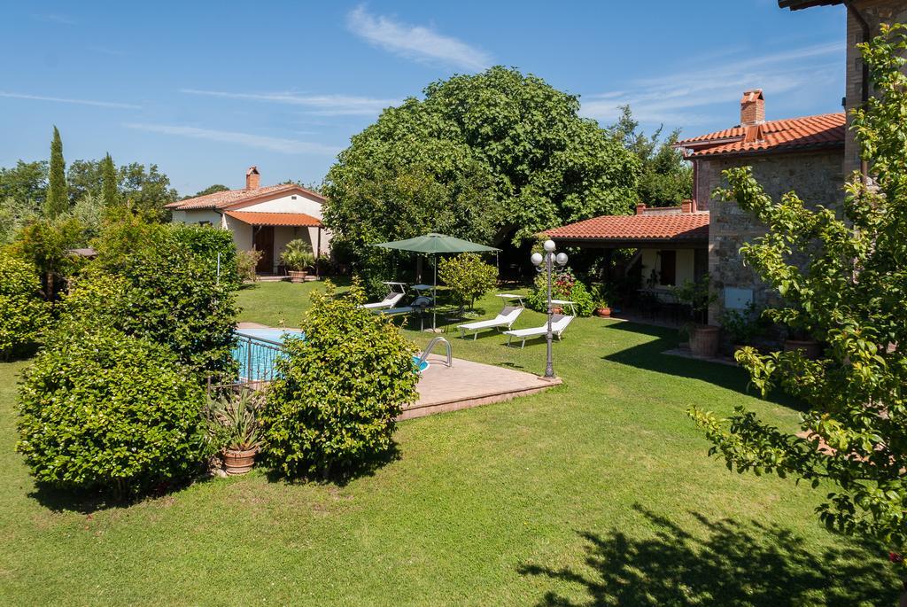 Апартаменты Fattoria Dei Cavalieri Сована Номер фото