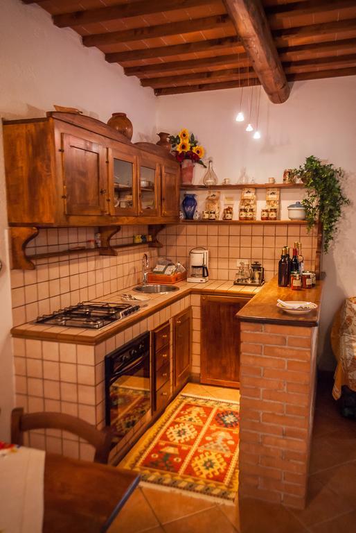 Апартаменты Fattoria Dei Cavalieri Сована Номер фото