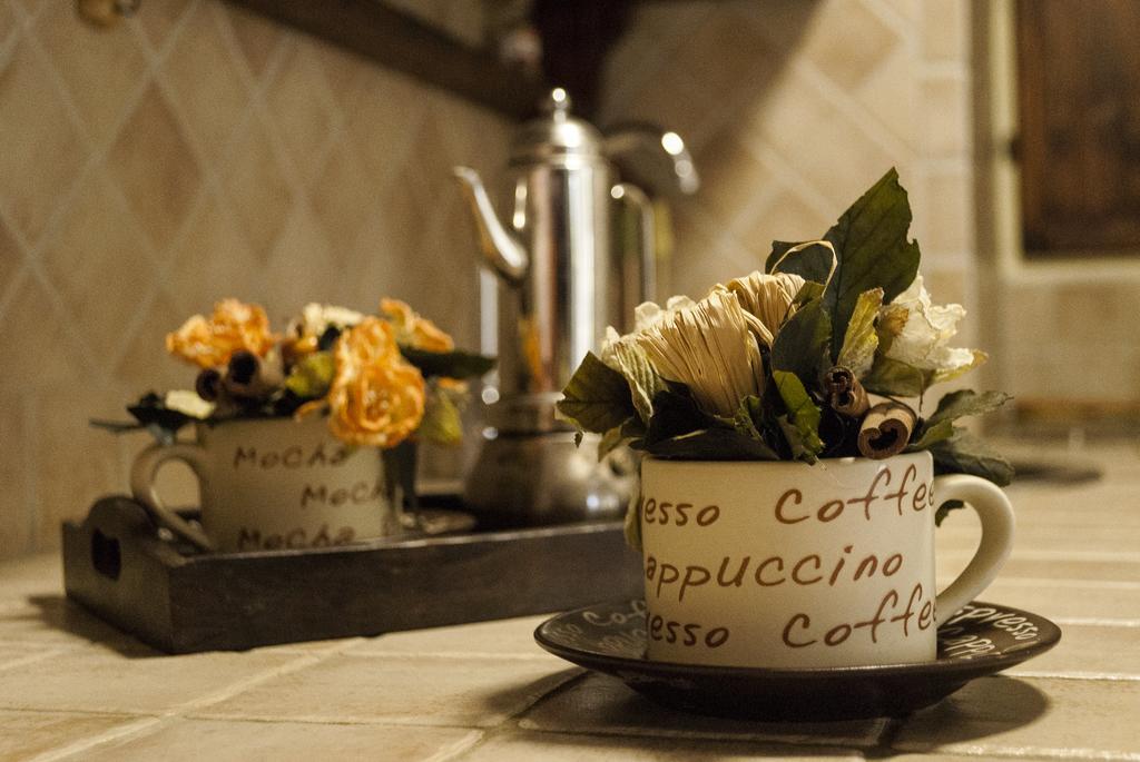 Апартаменты Fattoria Dei Cavalieri Сована Номер фото